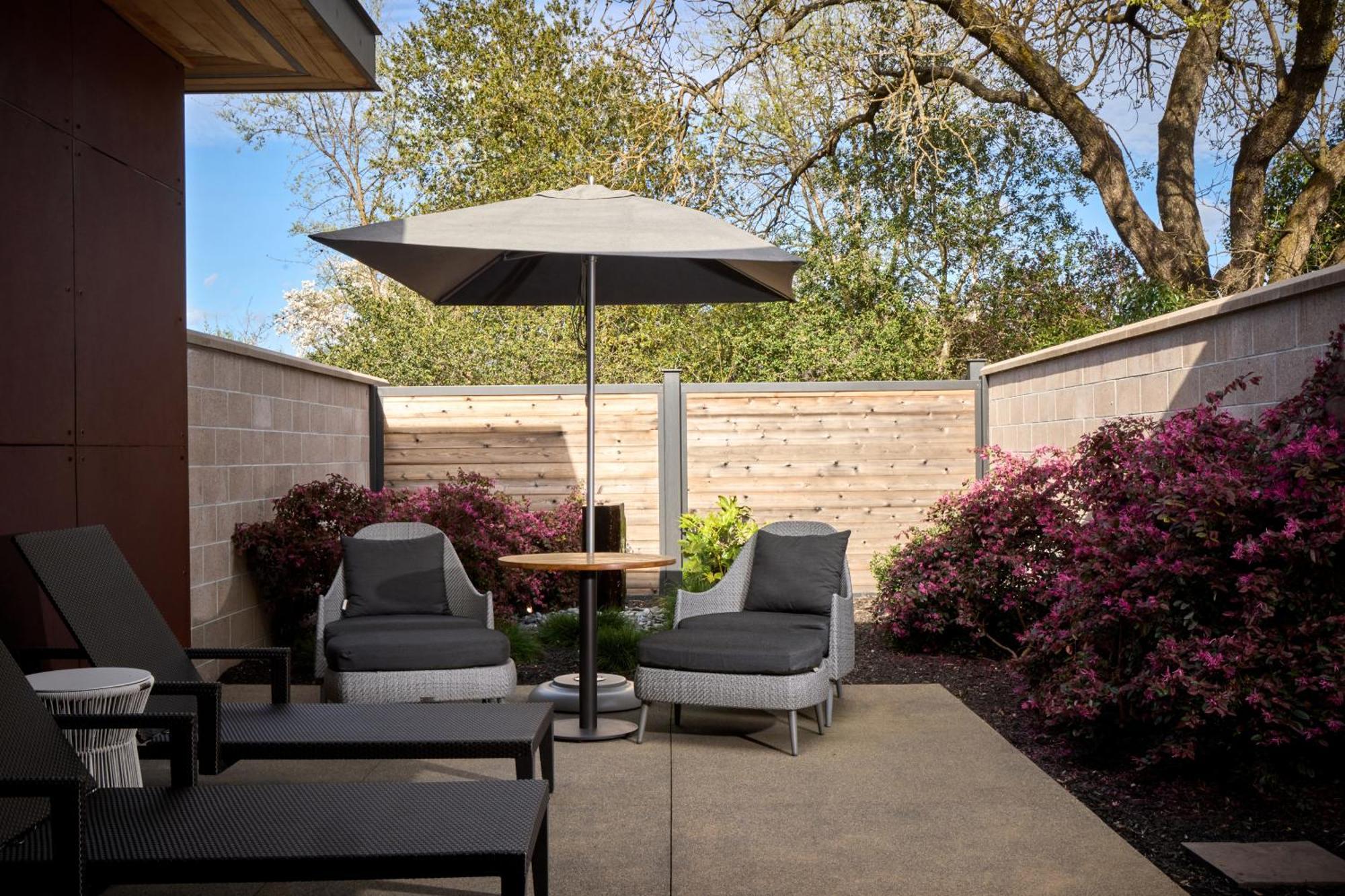 Bardessono Hotel And Spa Yountville Exterior photo